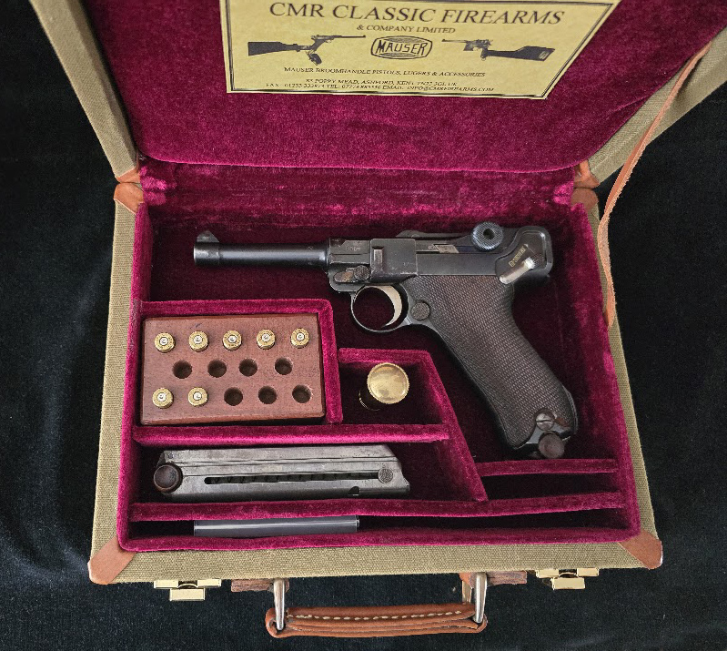 Luger Pistol Khaki Canvas covered Carry Travel-Case.Ref.#O1sd